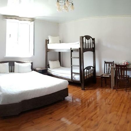 Datka Guest House Naryn Exterior photo